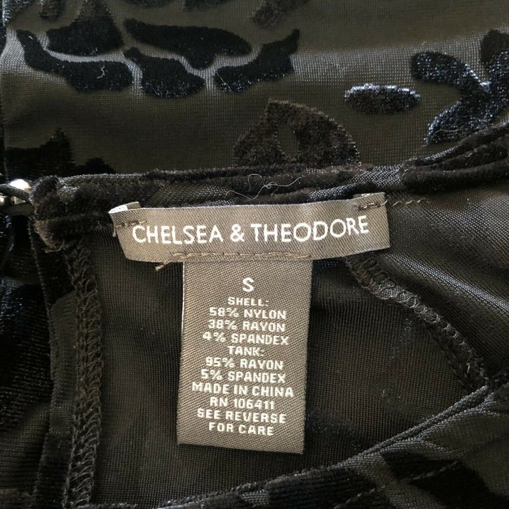 Chelsea & Theodore Size Small Black Velvet Burnout Top Sheer Flare Sleeves - Picture 9 of 12